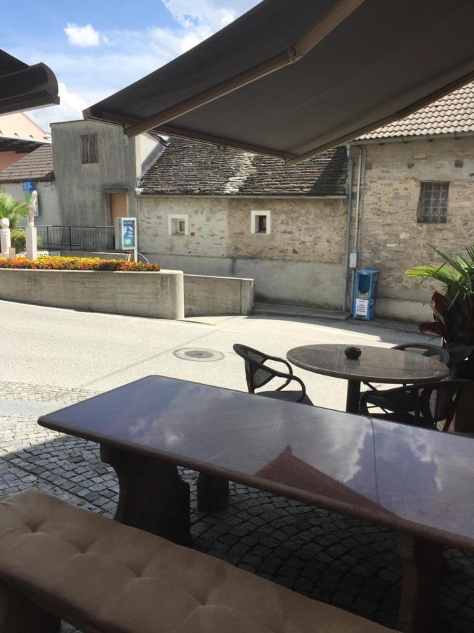 Ferienwohnung Rustico auf Burg Locarno Exterior foto
