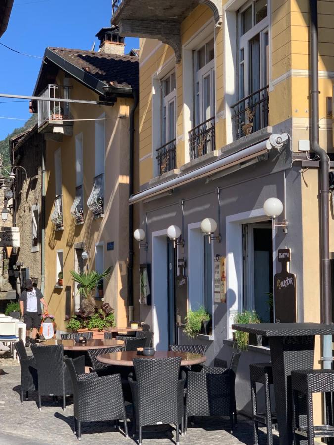 Ferienwohnung Rustico auf Burg Locarno Exterior foto