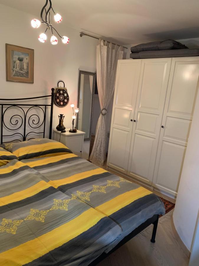 Ferienwohnung Rustico auf Burg Locarno Exterior foto