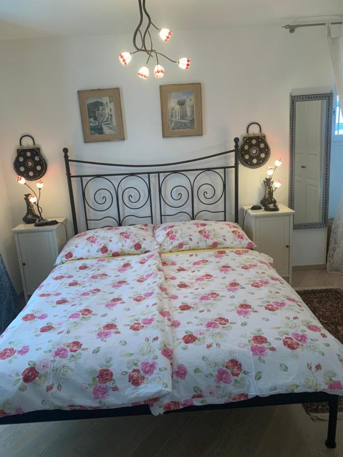 Ferienwohnung Rustico auf Burg Locarno Exterior foto