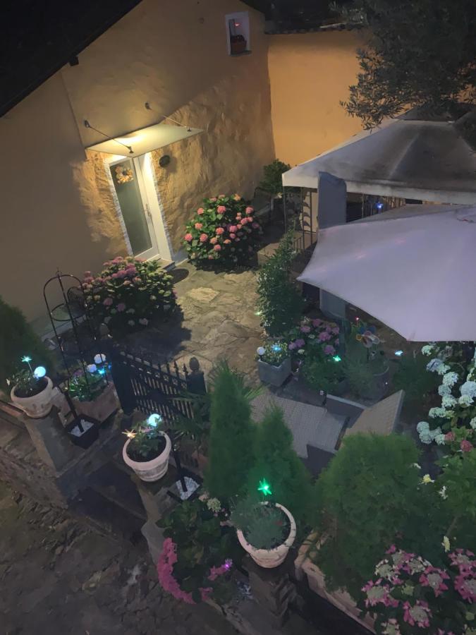 Ferienwohnung Rustico auf Burg Locarno Exterior foto